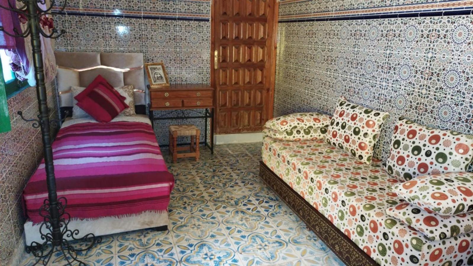 Ryad Bab Berdaine Meknès Oda fotoğraf