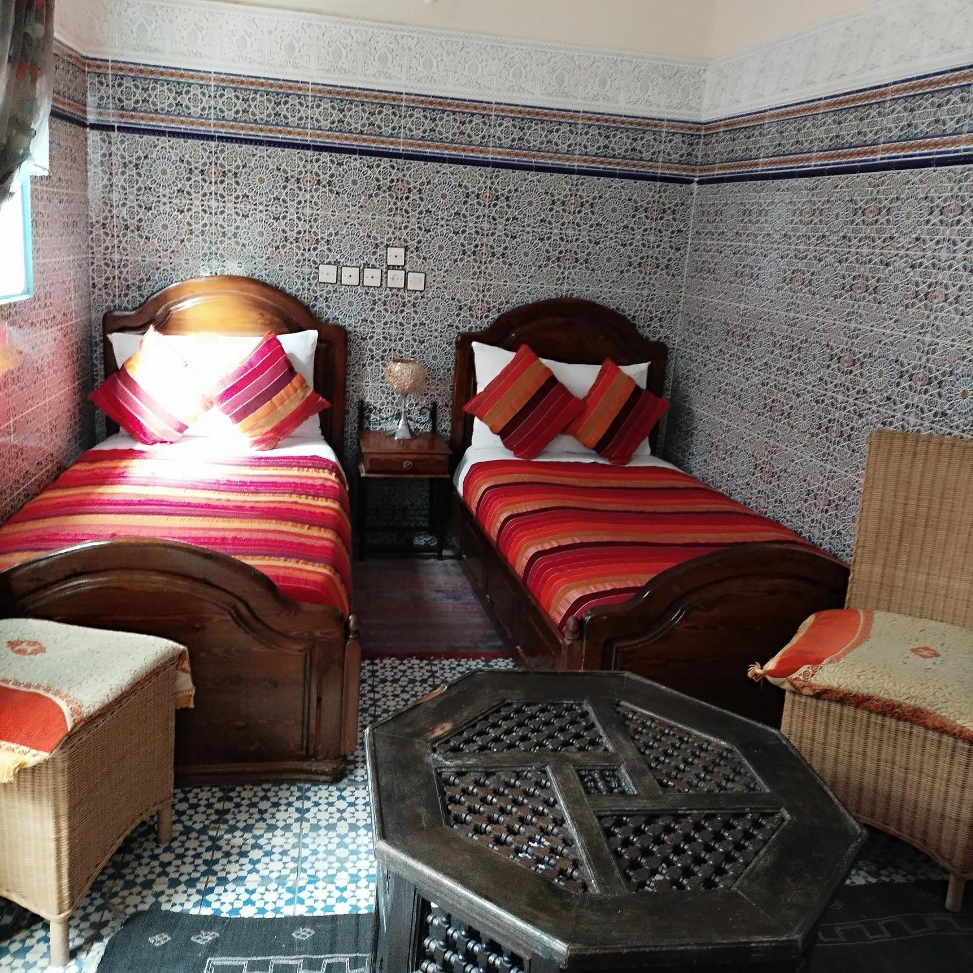 Ryad Bab Berdaine Meknès Oda fotoğraf